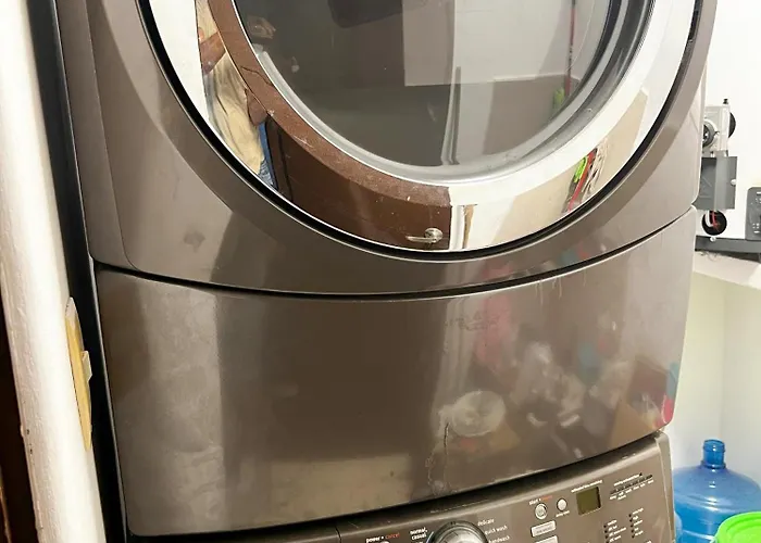 Spacious With Terrace, Pool And Access *