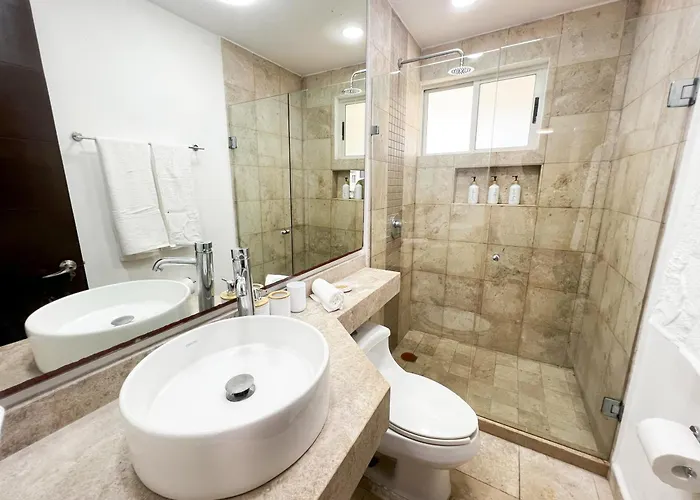 Spacious With Terrace, Pool And Access Apartment
