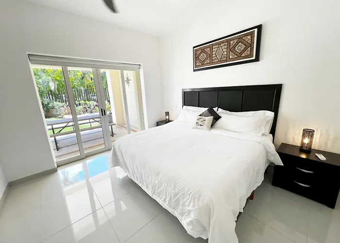 Apartment Spacious With Terrace, Pool And Access *