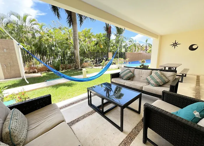 Spacious With Terrace, Pool And Access Apartment *