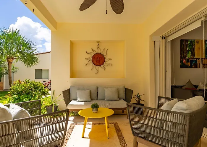 Apartment Spacious With Terrace, Pool And Access