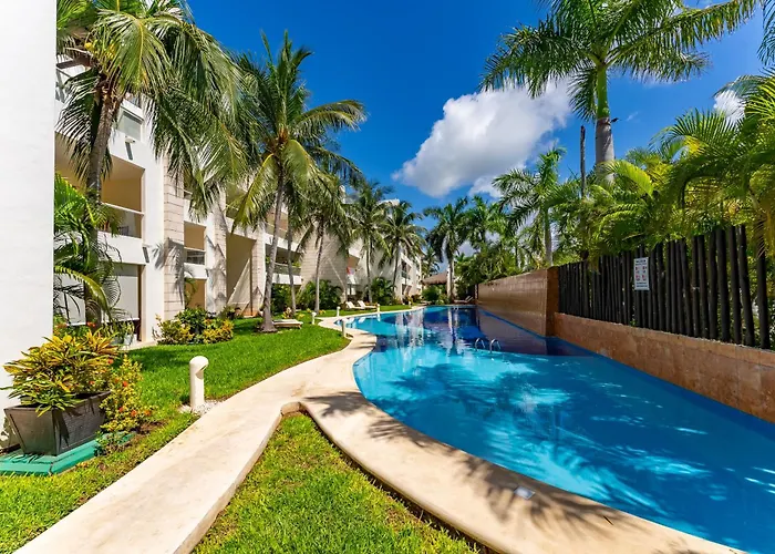 Spacious With Terrace, Pool And Access Apartment Puerto Aventuras